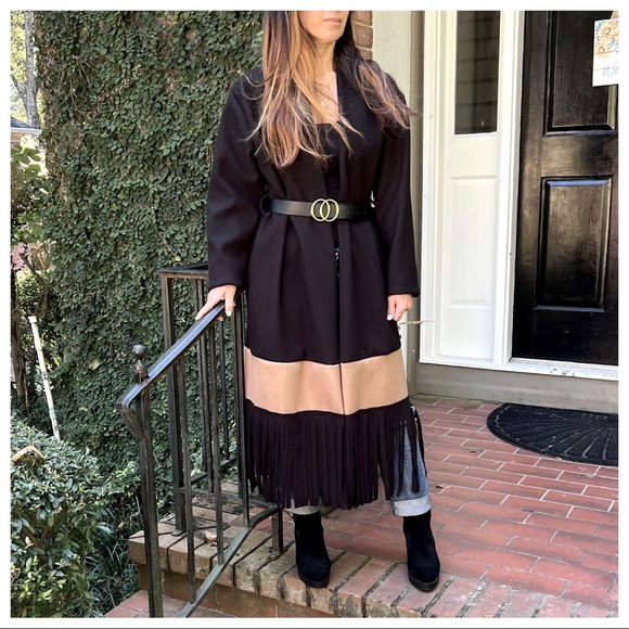 Made In Italy Most Fabulous Fringe belted Coat - Picture 12 of 12